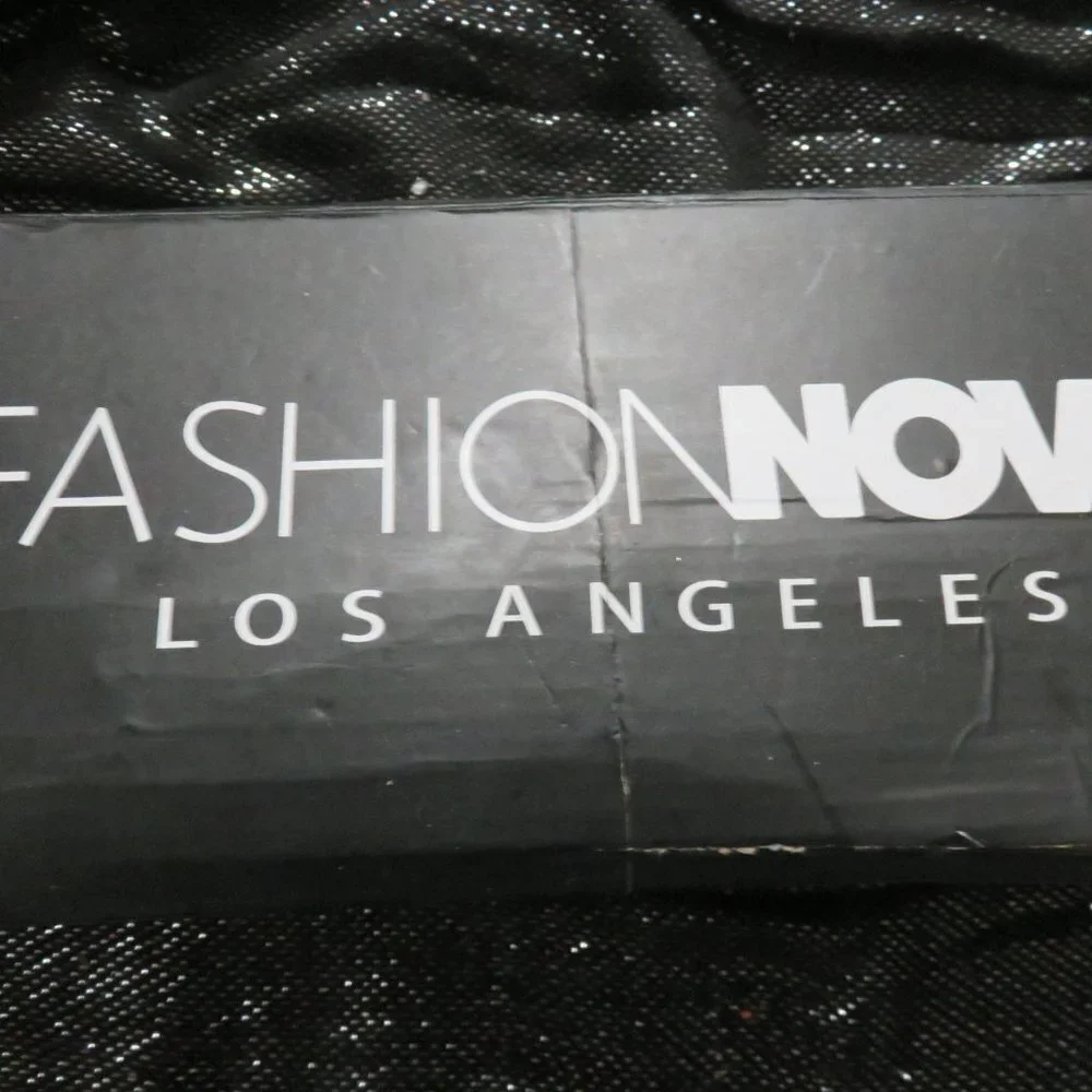 Fashion Nova brand new